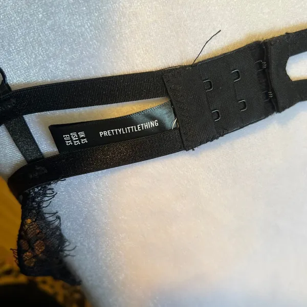 PrettyLittleThing‎ Black Eyelash Lace Bralette Strappy Cut Out Lingerie Top XS - Image 4