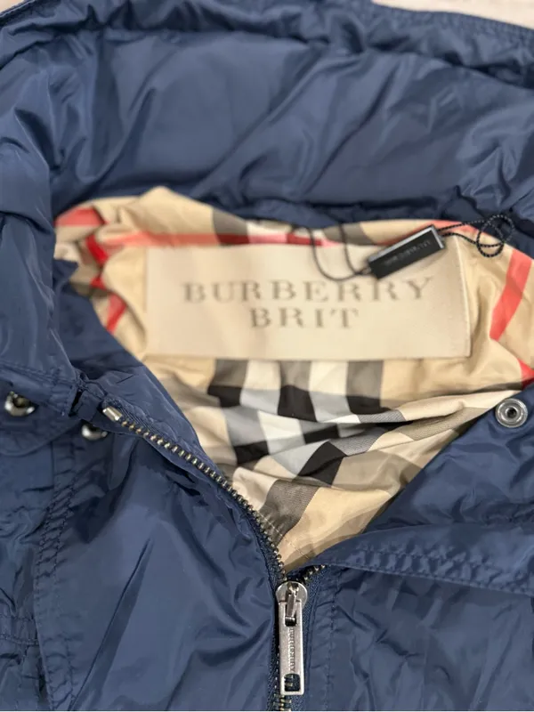 Burberry Brit Women's Navy Blue Utility Hooded Jacket: Size XS-S - Image 4