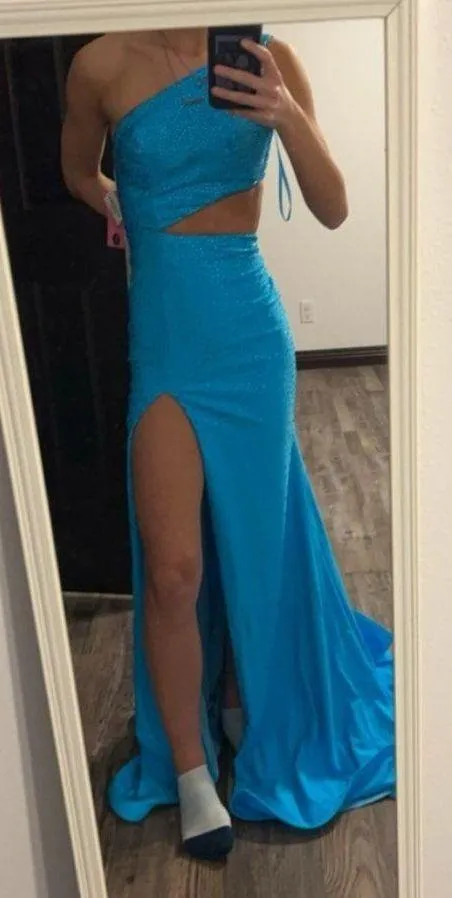 Ashley Lauren Prom Dress - Image 3