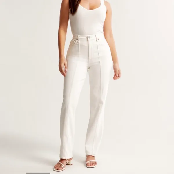Abercrombie & Fitch Curve Love 90’s Straight Jeans - Image 2