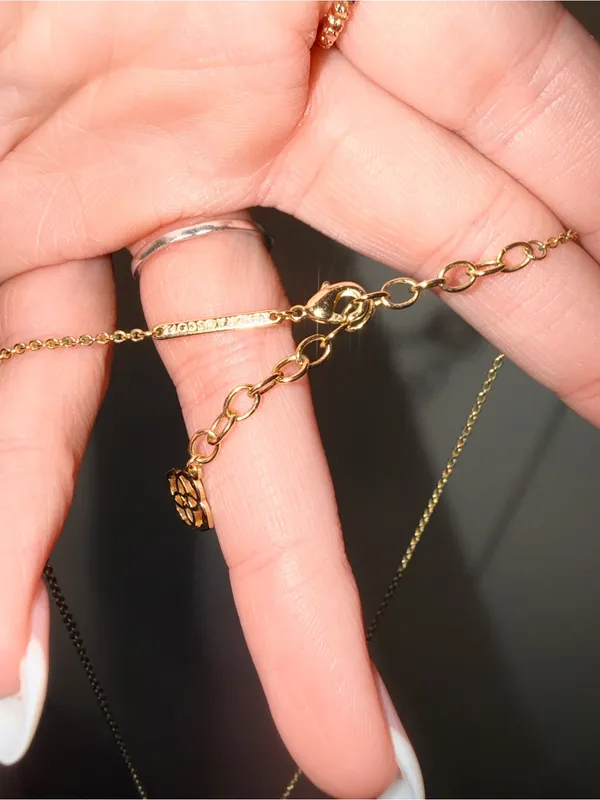 Kendra Scott Gold Necklace with Pale Pink Stone - Image 5