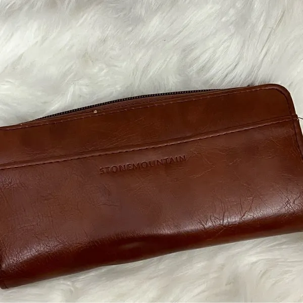 Stone Mountain Leather Wallet Brown Larger Size - Image 3
