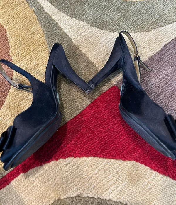 Me Too Jeanette Satin Bow Peep Toe Heels Black Fancy Occassion Shoes Women’s 7 - Image 3