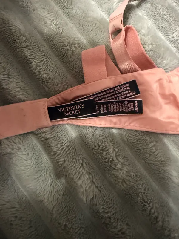 Victoria's Secret Bra Push-Up - Image 3