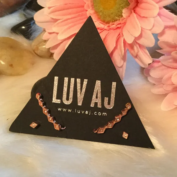 LUV AJ Rose Gold Climbing Ear Crawler Stud Earring Black - Image 9