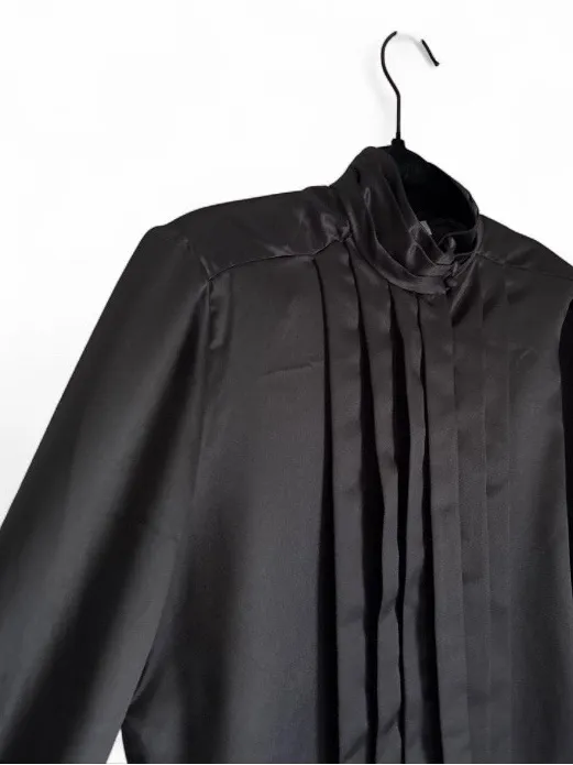 Vintage Women's Black Satin Blouse with Pleated Front Women’s Sz 10 Classic Chic - Image 3