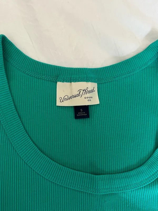 Universal Threads Green Tank Top - Image 2