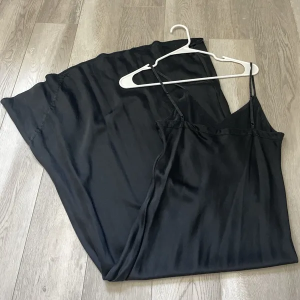 Ginia Silk Dress v neck slip midi womens Black (size 6) minimalist formal party - Image 4