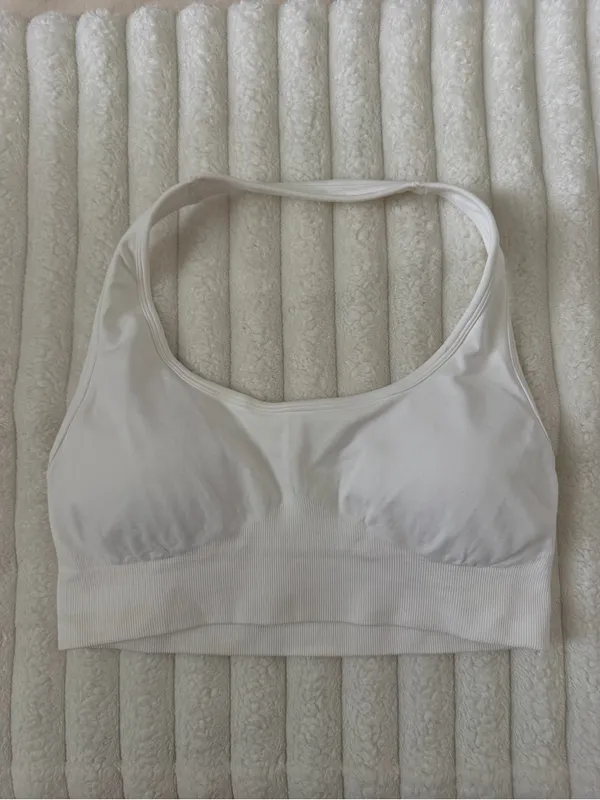 Endoire Seamless White Racerback sports bra - Image 3