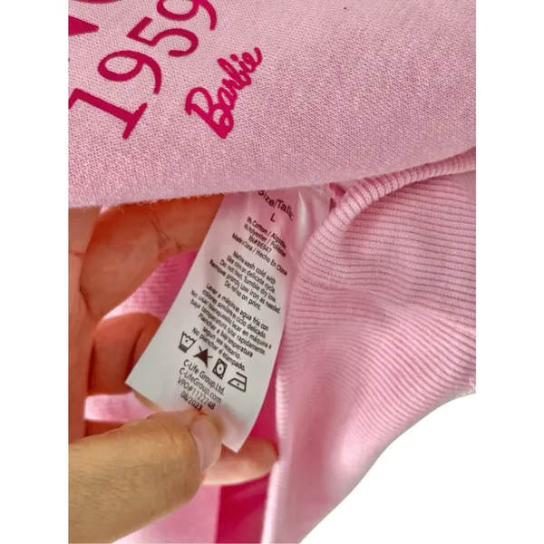 Barbie Sweatshirt Ski Club 1959 Size Large Pink Crewneck‎ Graphic Cropped NEW - Image 8