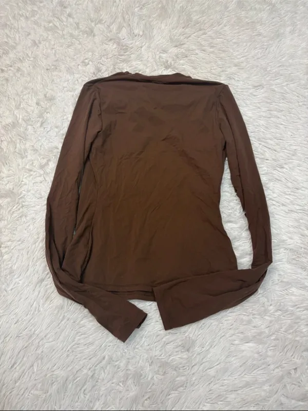 Skims fits everybody brown long sleeve top - Image 2