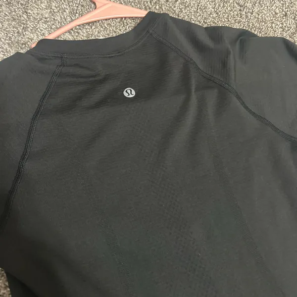 Black Lululemon Swiftly Tech Short Sleeve - Image 3