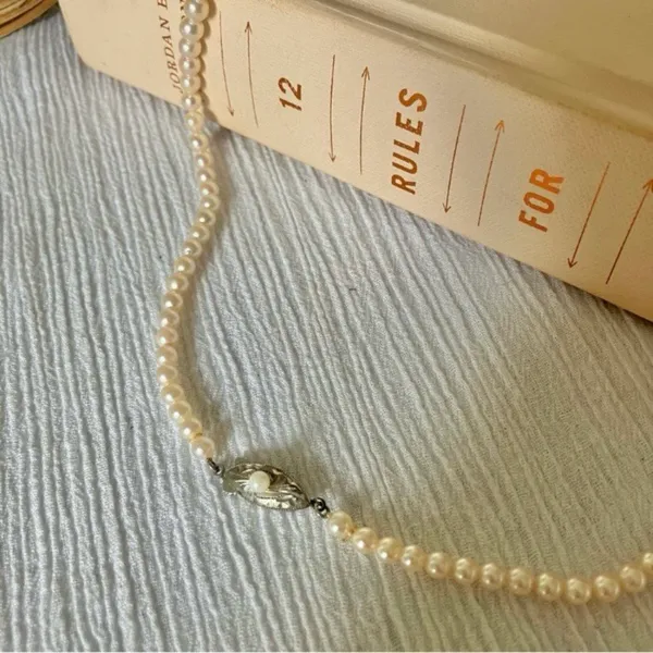 Pink Pearlescent Necklace Vintage “Noreen” 18” Marquise Fishhook Silver Classic - Image 3