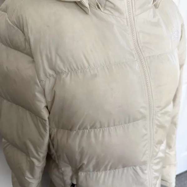 The North Face Women's Metropolis 550 Parka Size Large - Image 7