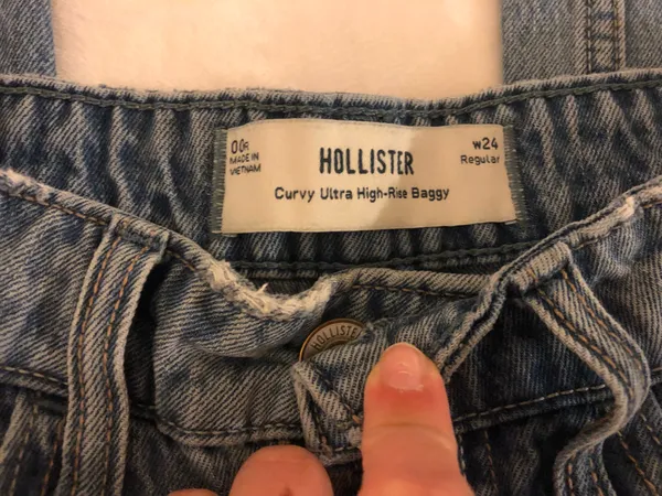 Ultra High-Rise Hollister Dad Jeans - Image 2