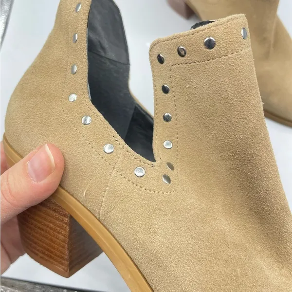 Rebecca Minkoff Tan Suede Leather Studded D’orsay Ankle Boots Womens 6 Booties - Image 6