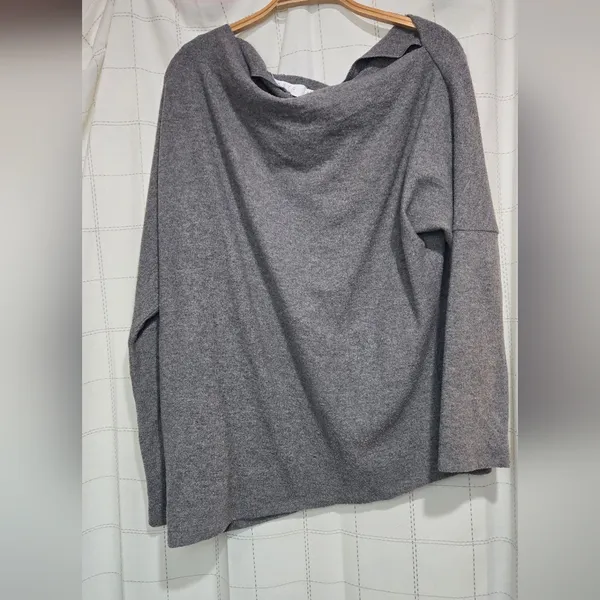 Astr The Label Off the Shoulder Long Sleeve Sweater - Image 2