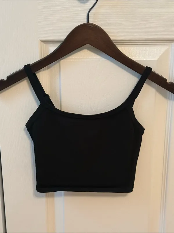 Aritzia The Group Babaton Black Cropped Ribbed Tank - Image 2