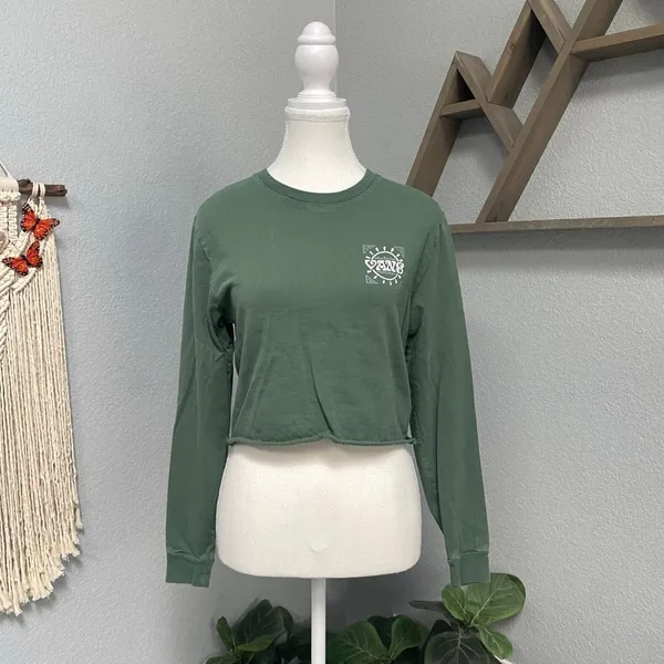 Green Vans Long Sleeve Sunburst Graphic Crop Top 100% Cotton - Image 3