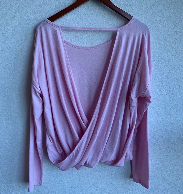 Gap Fit Pink Drape Back Long Sleeve L - Image 5