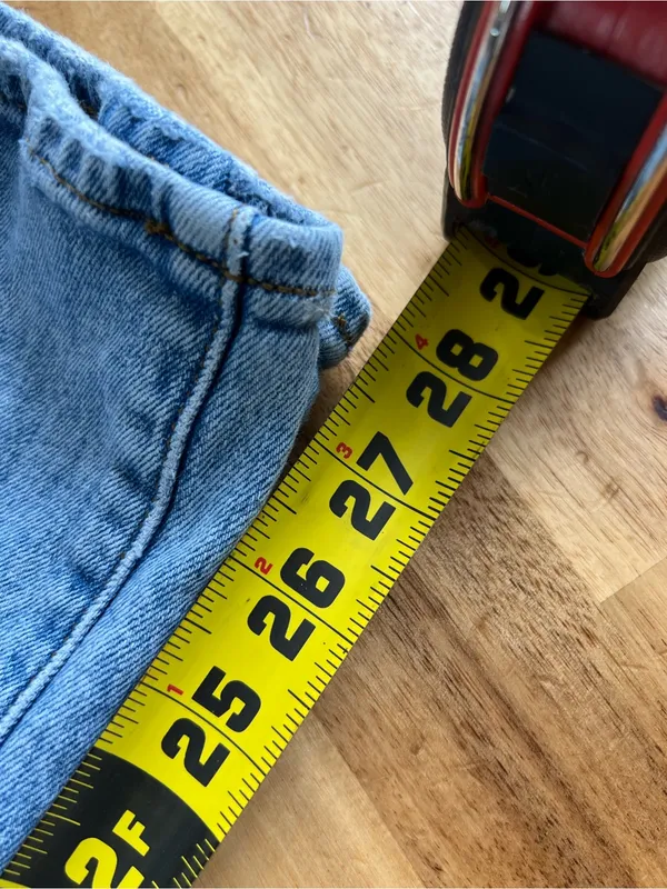 7 For All Mankind High Waist Skinny Jeans Women’s 25 Light Wash - Image 14