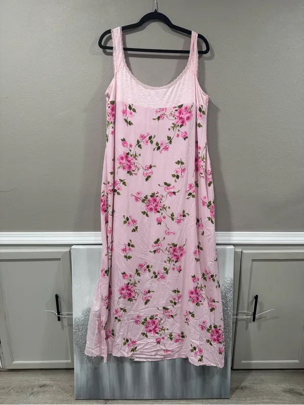 Princess Polly Slit Maxi Dress - Image 5