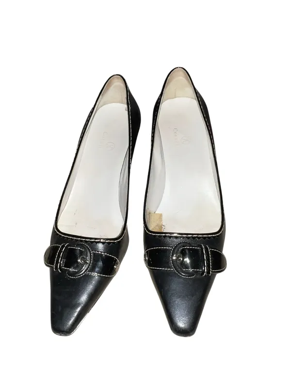 Cole Haan vintage pointy black toed kitten heels. - Image 3