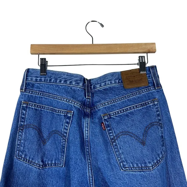 Levis Wedgie Straight Distressed High Rise Jeans Blue Denim Ripped Size 29 - Image 4
