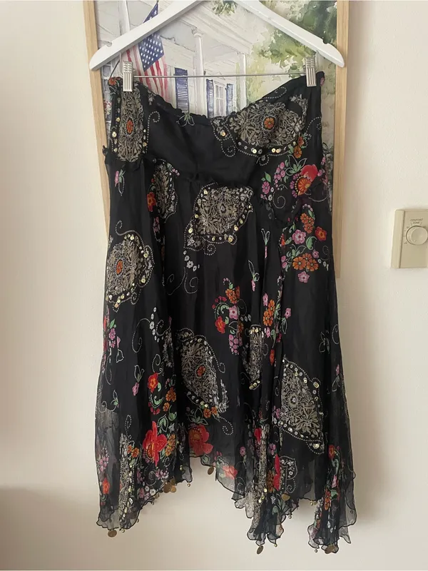 WD NY Vintage 90s 100% Silk Paisley Sequin Coin Handkerchief Midi Skirt US 10 - Image 6