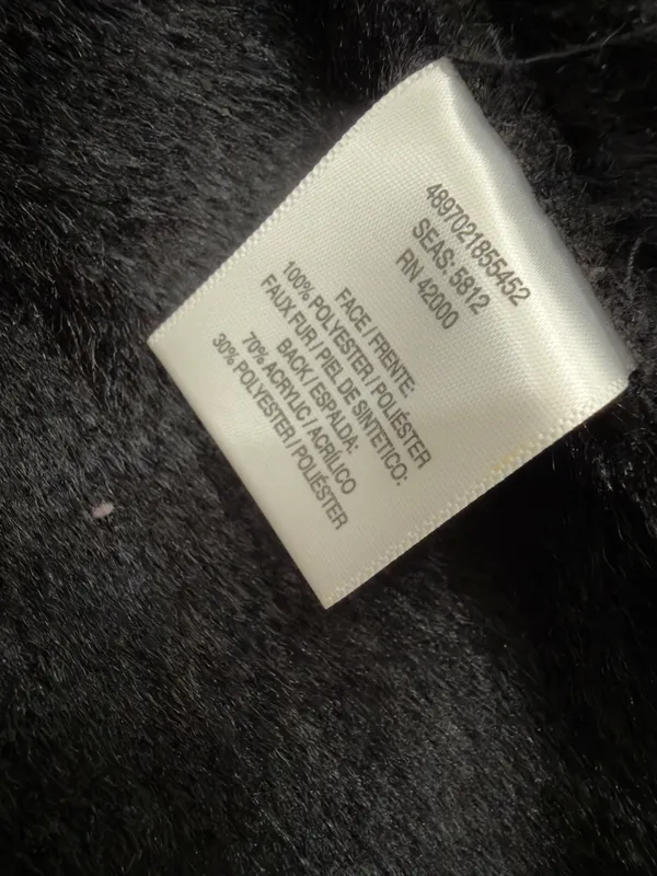 Jaclyn Smith Black Faux Shearling-Trim Vest - Image 12