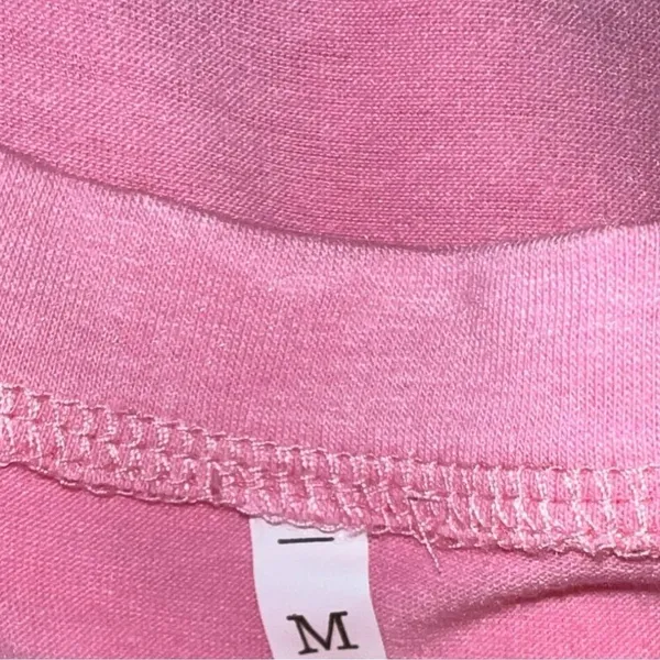 Barbie cute pink tee! New Pink Size M - Image 6