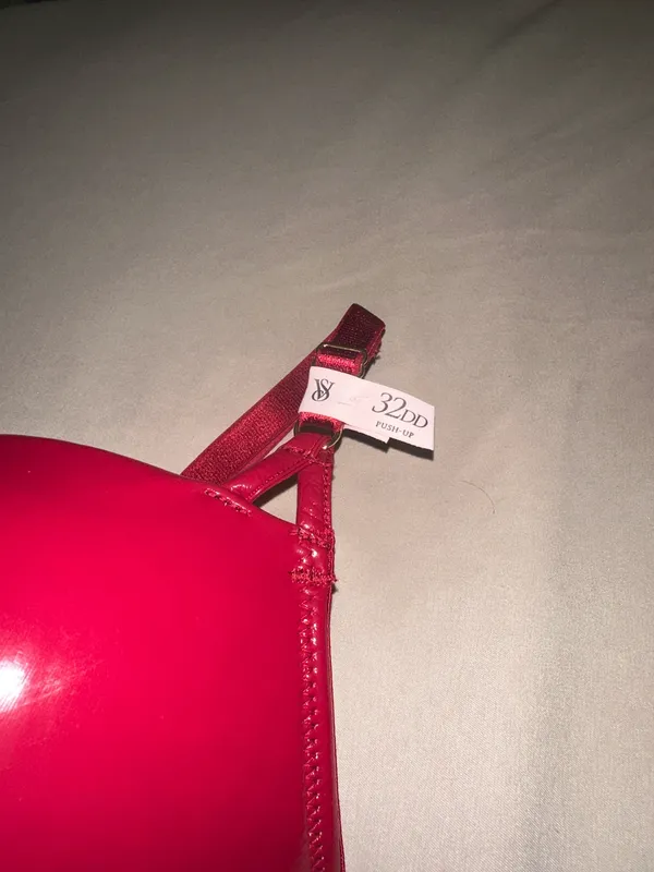 Victoria's Secret red patent leather corset bra with lace detailing - Image 3