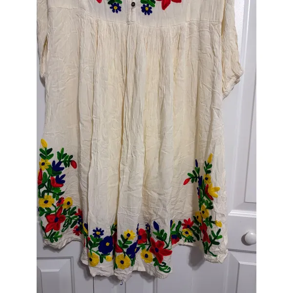 Riviera Sun Peasant‎ Dress Embroidered Floral Cream Gauze NWT Boho Medium - Image 4