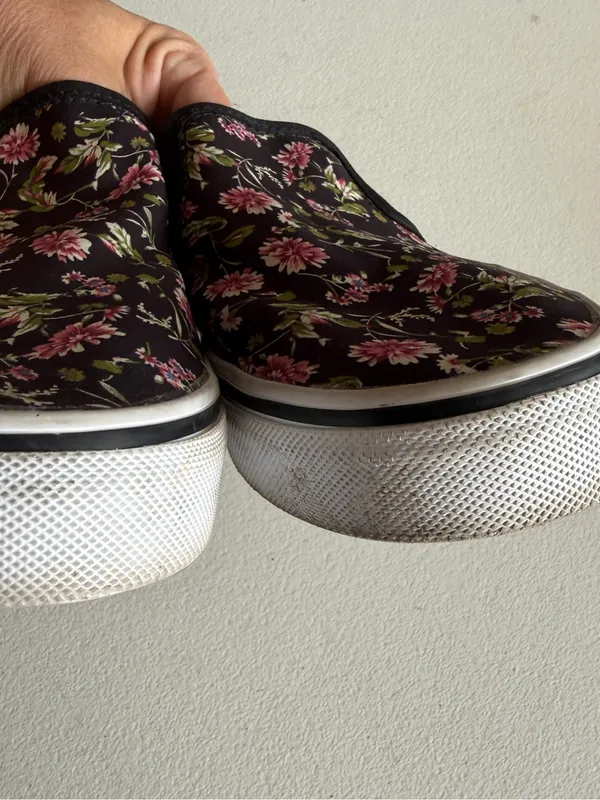 Vans Asher Dark Floral Slip-On Sneakers in Black Pink Floral Print Womens 7.5 - Image 4