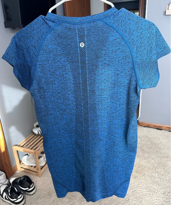 Lululemon Swiftly Tech Short Sleeve - Image 2