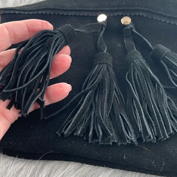 Mossimo suede boho fringe tassel Top zipper clutch - Image 4