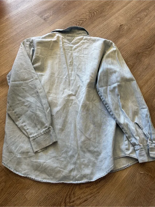 Vintage Disney Button Up Top - Image 6