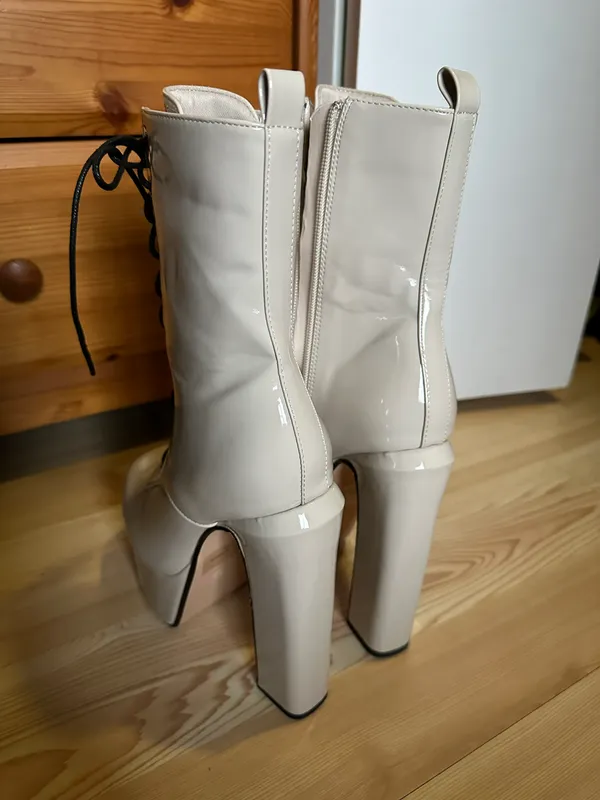 Dolls Kill Boots 7.5 - Image 5