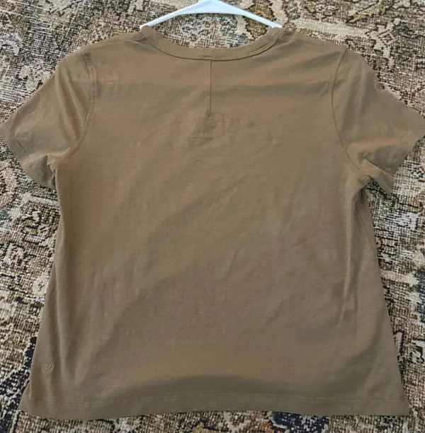 Cotton Blend Lululemon T-Shirt - Image 2