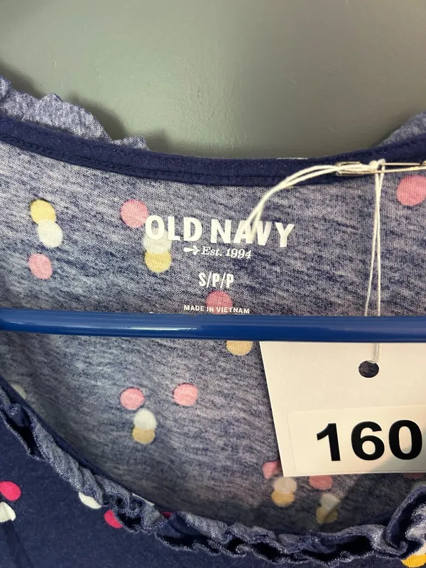 160 Old Navy Tank Top - Image 4