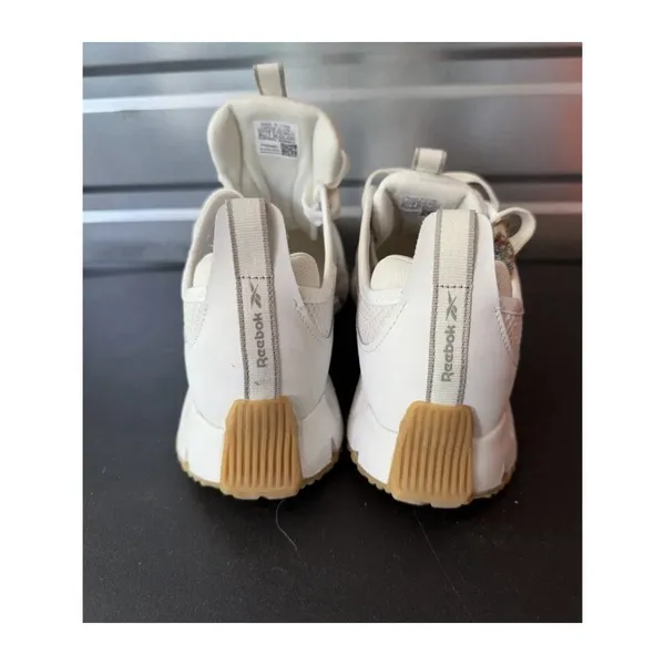 Reebok Zig Dynamica CLW Chalk/Grey/Gum Women's Size 9.5 New - Image 2