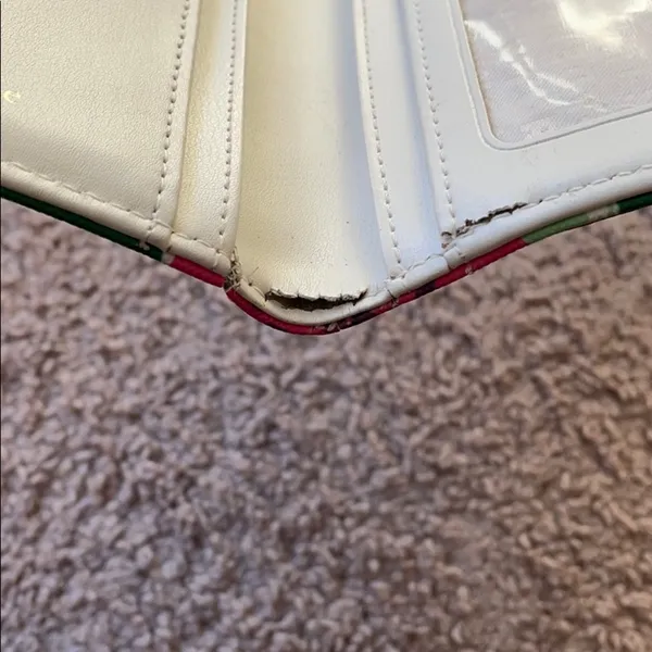 Kate Spade Wallet - Image 5