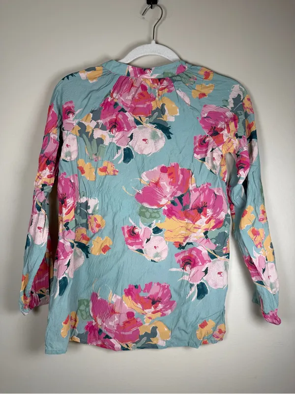 Women's Floral V-Neck Blouse - Pink Floral on Light Blue Sz XS - Image 6
