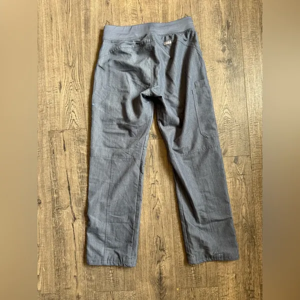 Figs Classic Fit Kade Cargo Scrub Pants Straight Leg- Slate Blue - Image 5