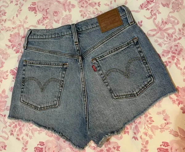 Levi’s 501 - Image 2