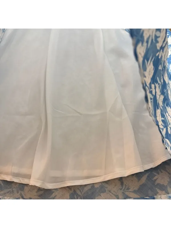 Saints and Secrets Blue White Floral Maxi Dress Small - Image 5