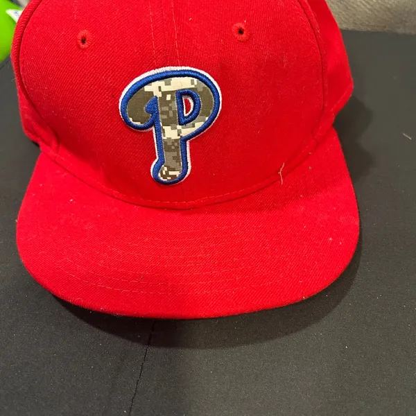 New Era Red and Blue Phillies Hat - Image 2