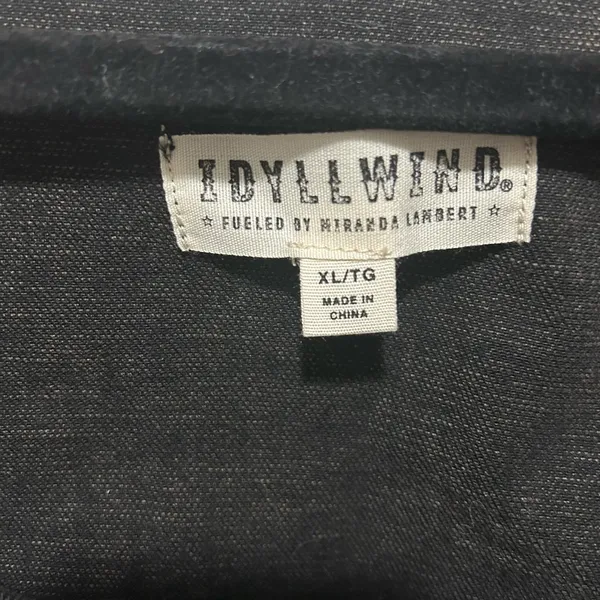 Idyllwind Black Studded Denim Crop Top - Image 8