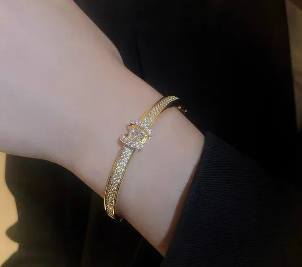 Gold Style Snake Butterflies Bracelet - Image 3