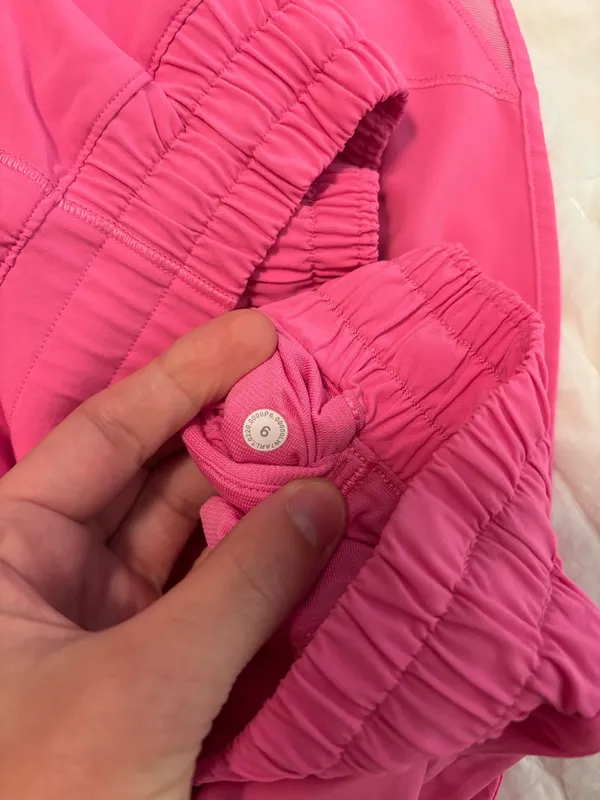 Lululemon Hotty Hot Shorts - Image 5